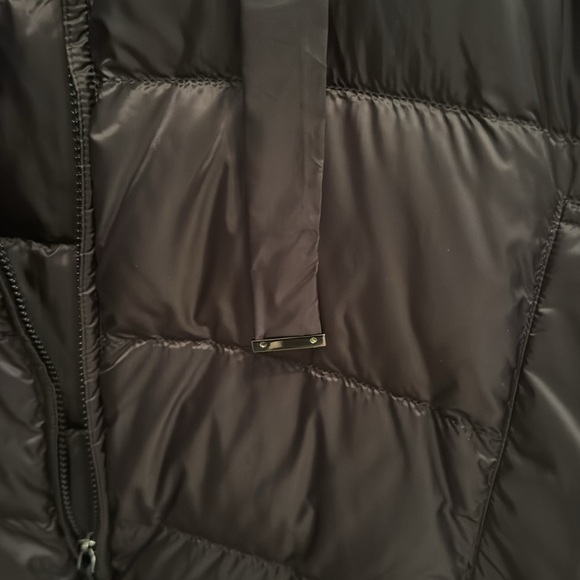 MaxMara The Cube Down Poncho - Picture 14 of 14